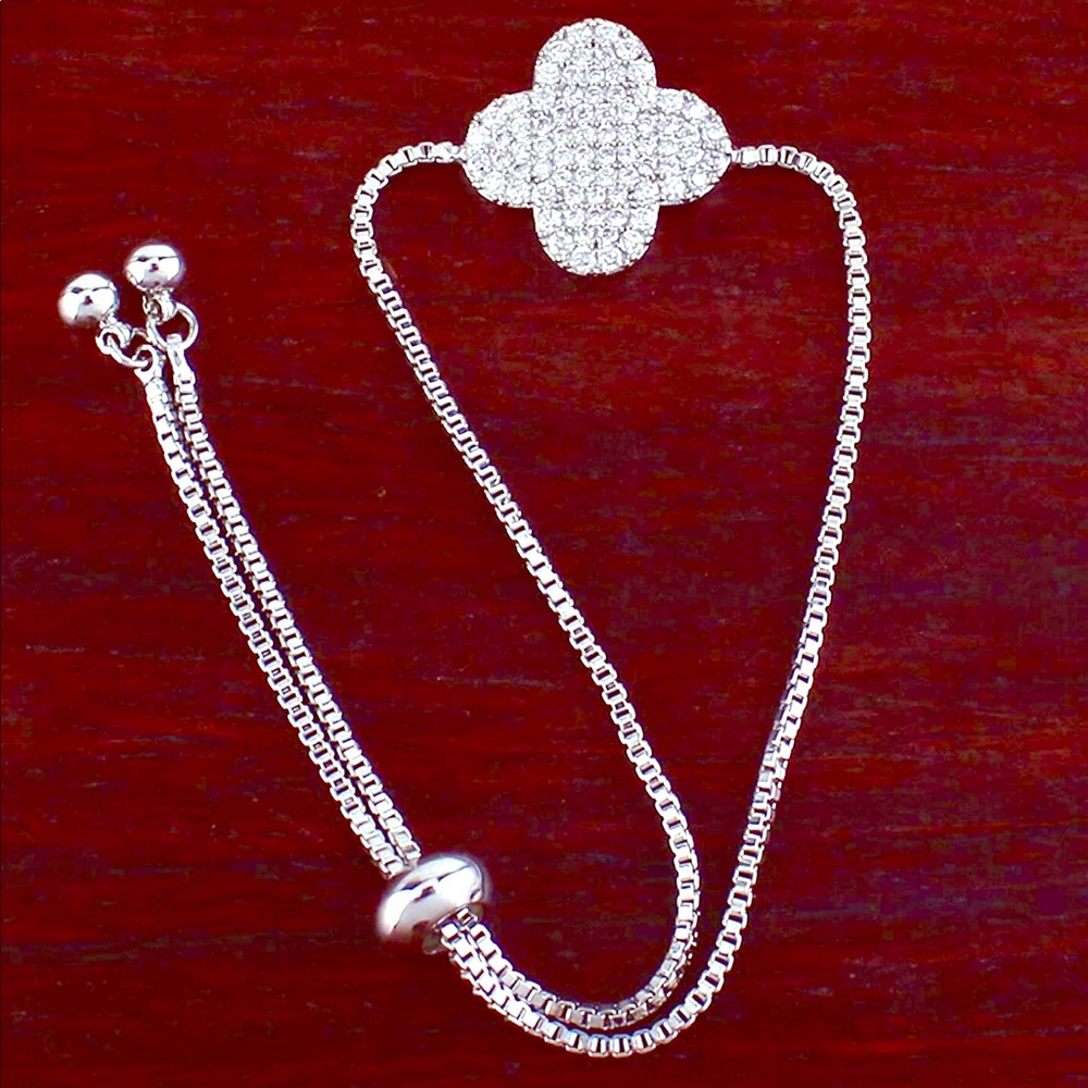 BRAND NEW BRACELET